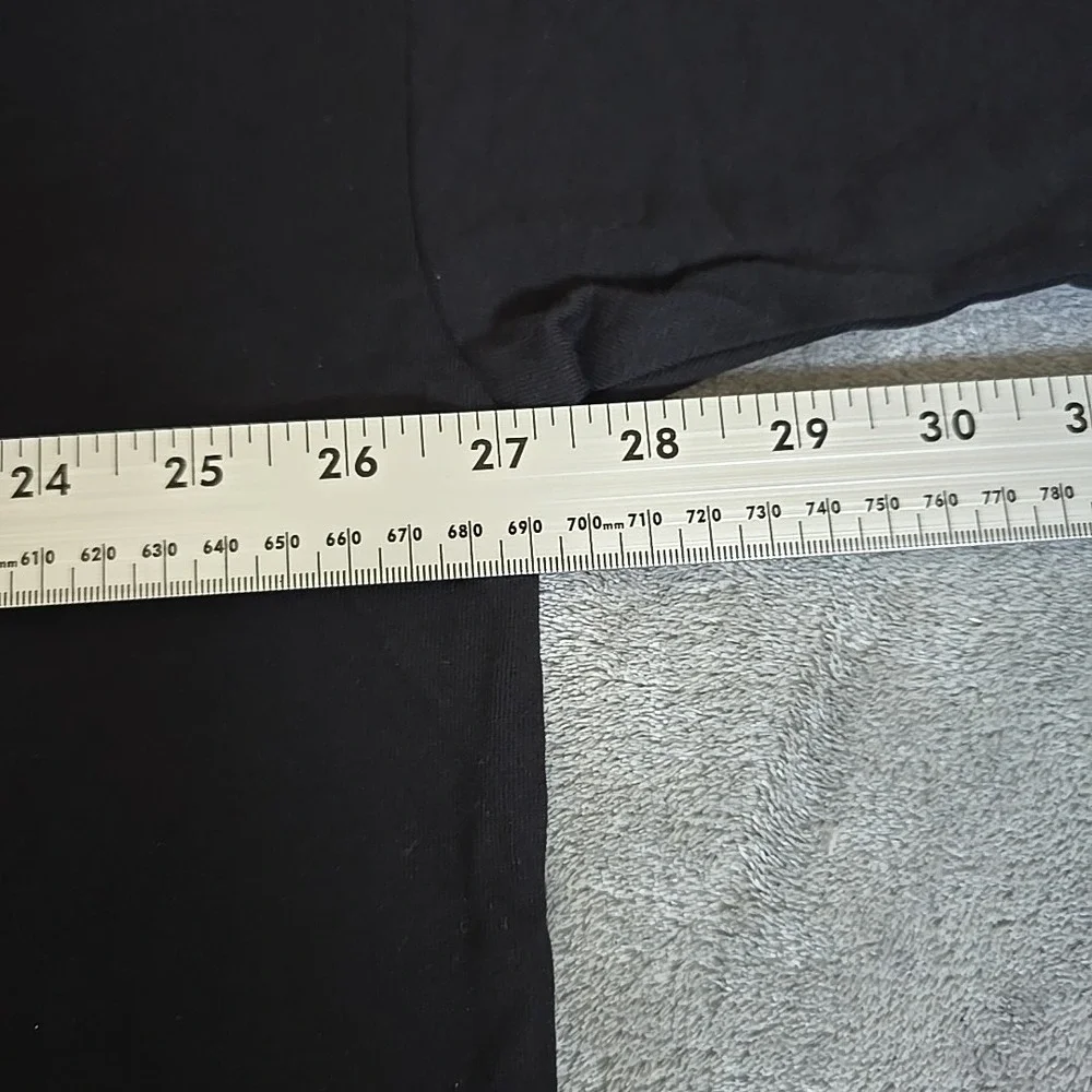 Essential Fear Of God Mens Medium Black Crewneck Short Sleeve Casual‎